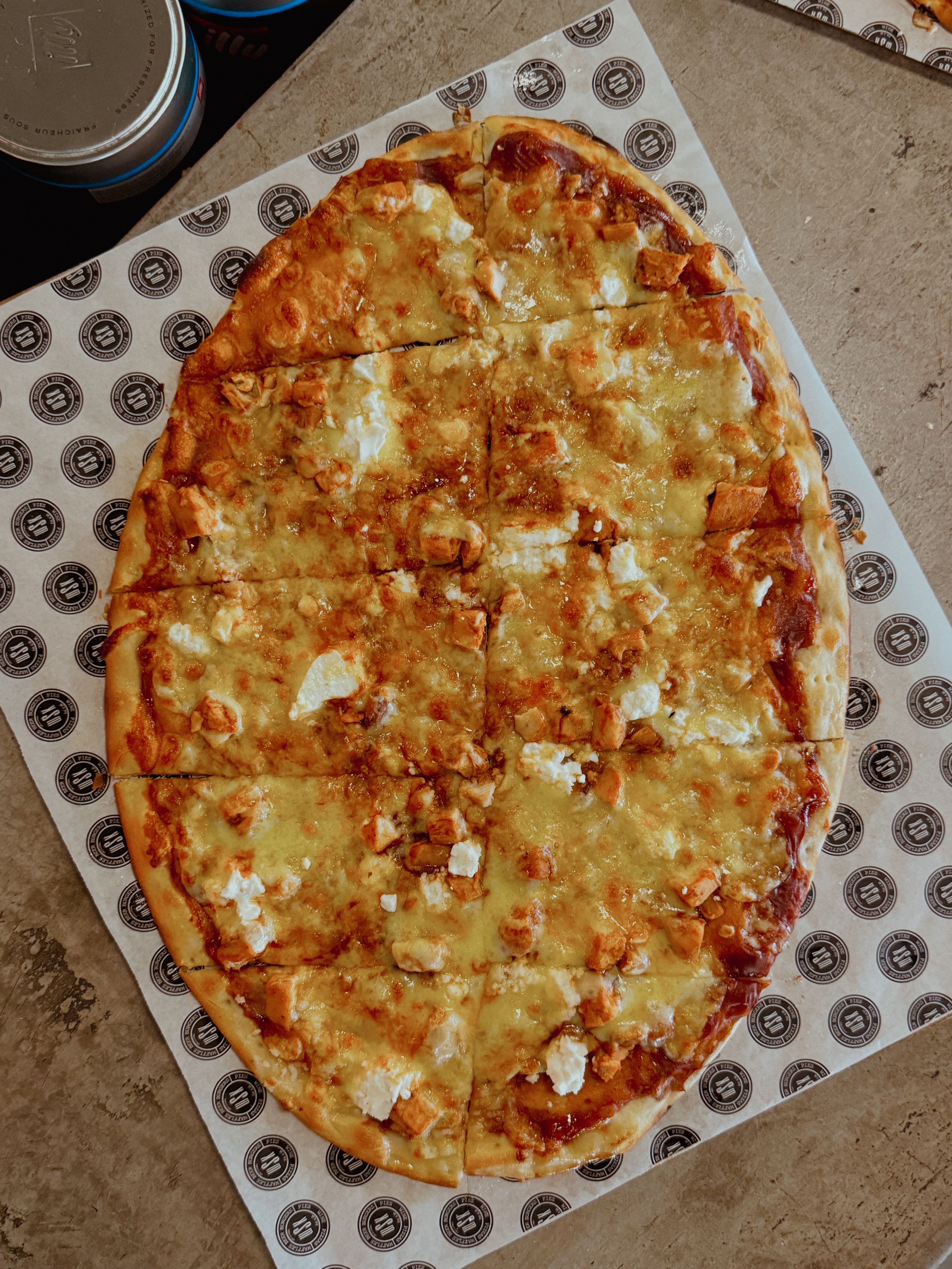 Naan Pizza (Chicken)